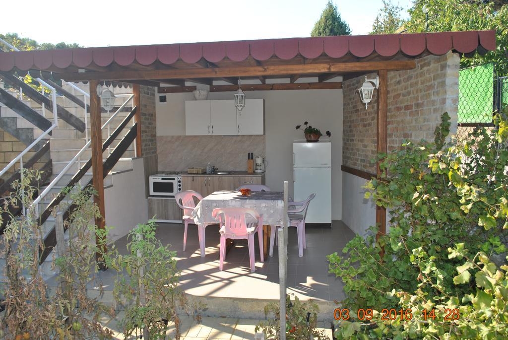Guest House Palma غولدن ساندز المظهر الخارجي الصورة