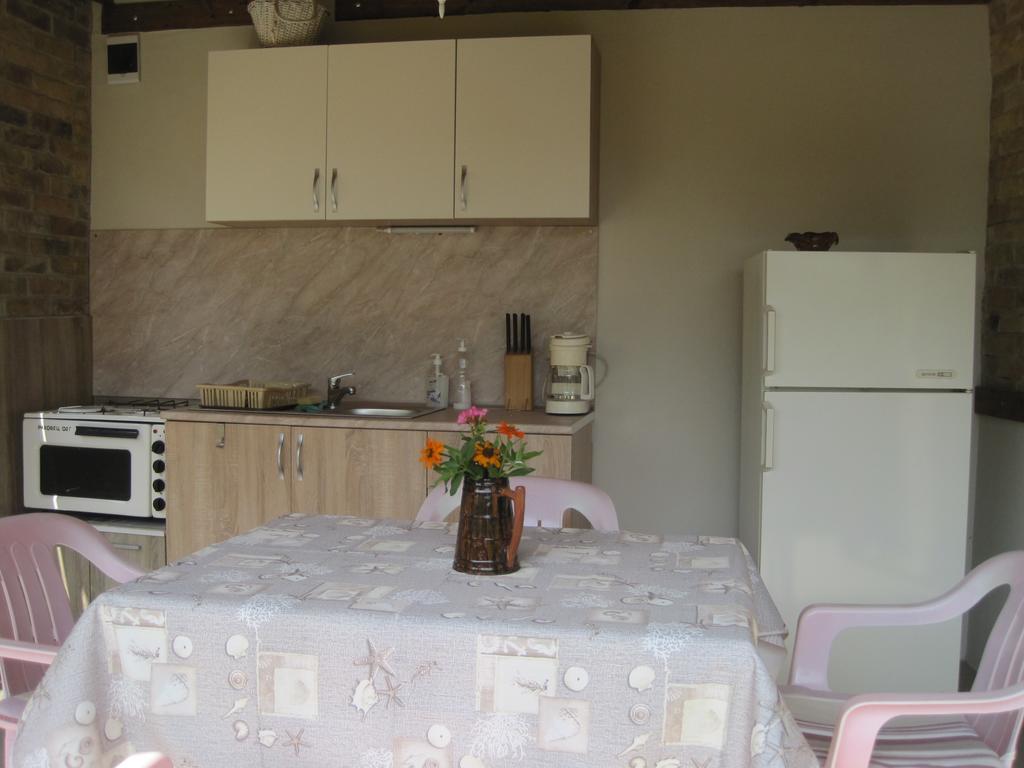Guest House Palma غولدن ساندز المظهر الخارجي الصورة